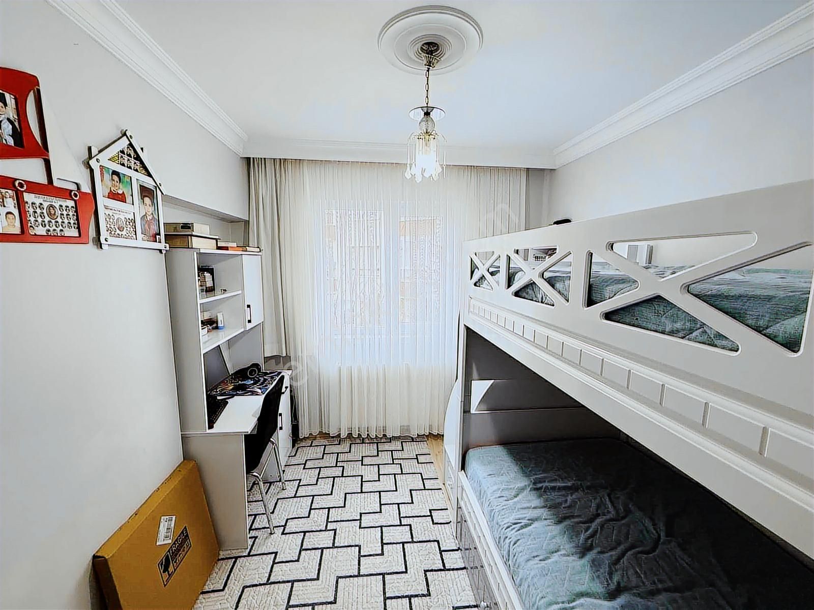 Şentürk Gayrimenkul'den**orta Kat**asansörlü//güney Cephe - Görsel 22