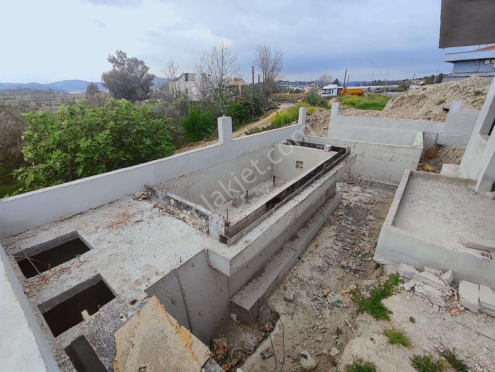 Trent Emlak'tan Gündoğdu'da Natamam Villa - Görsel 32