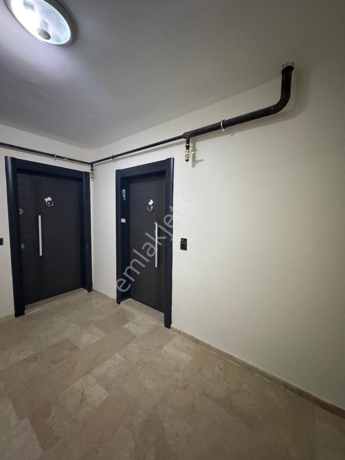 Trabzon Konaklar'da Giriş Kat Sıfır 1+1 Daire - Görsel 6