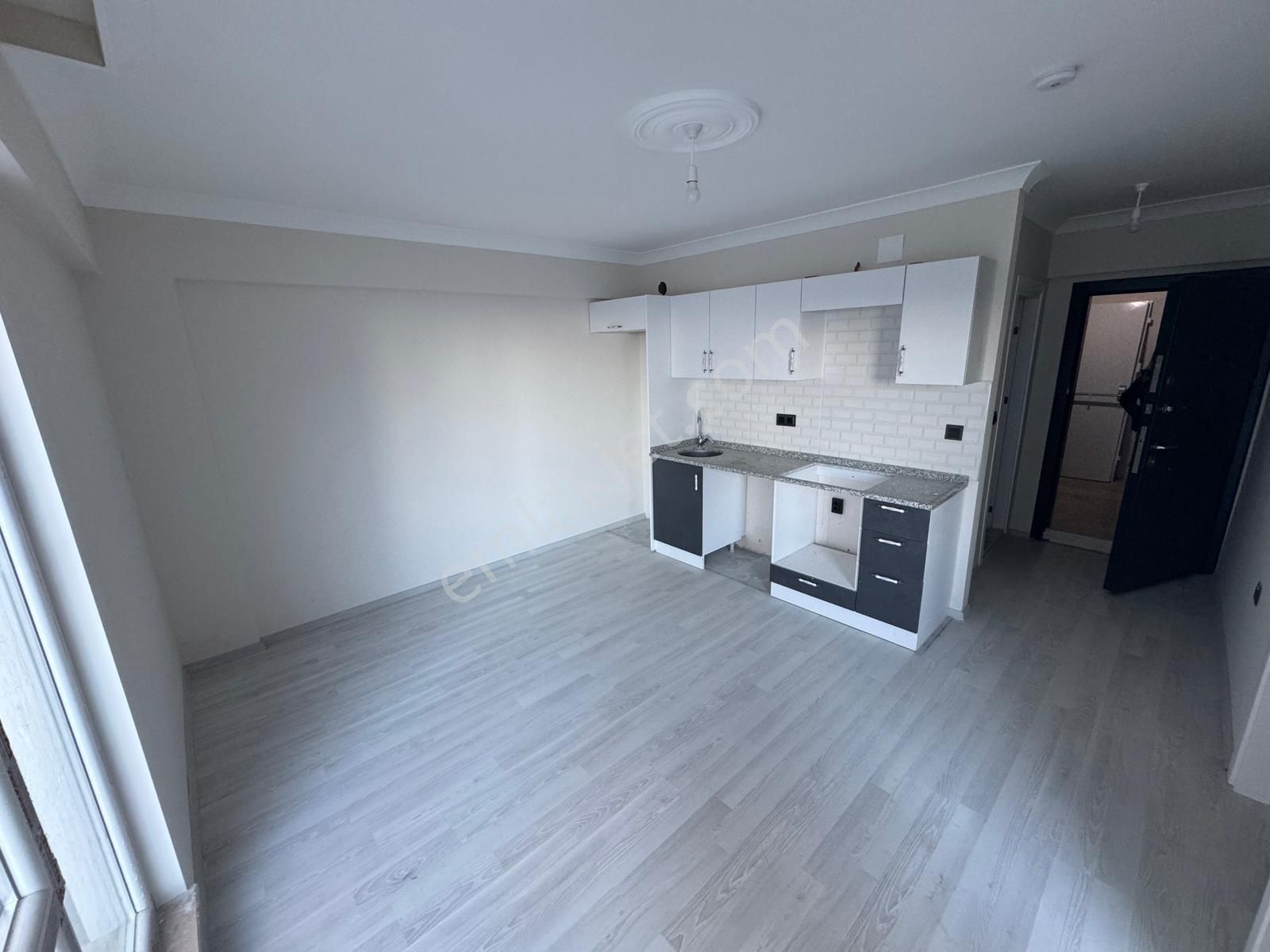 Trabzon Konaklar'da Giriş Kat Sıfır 1+1 Daire - Görsel 13