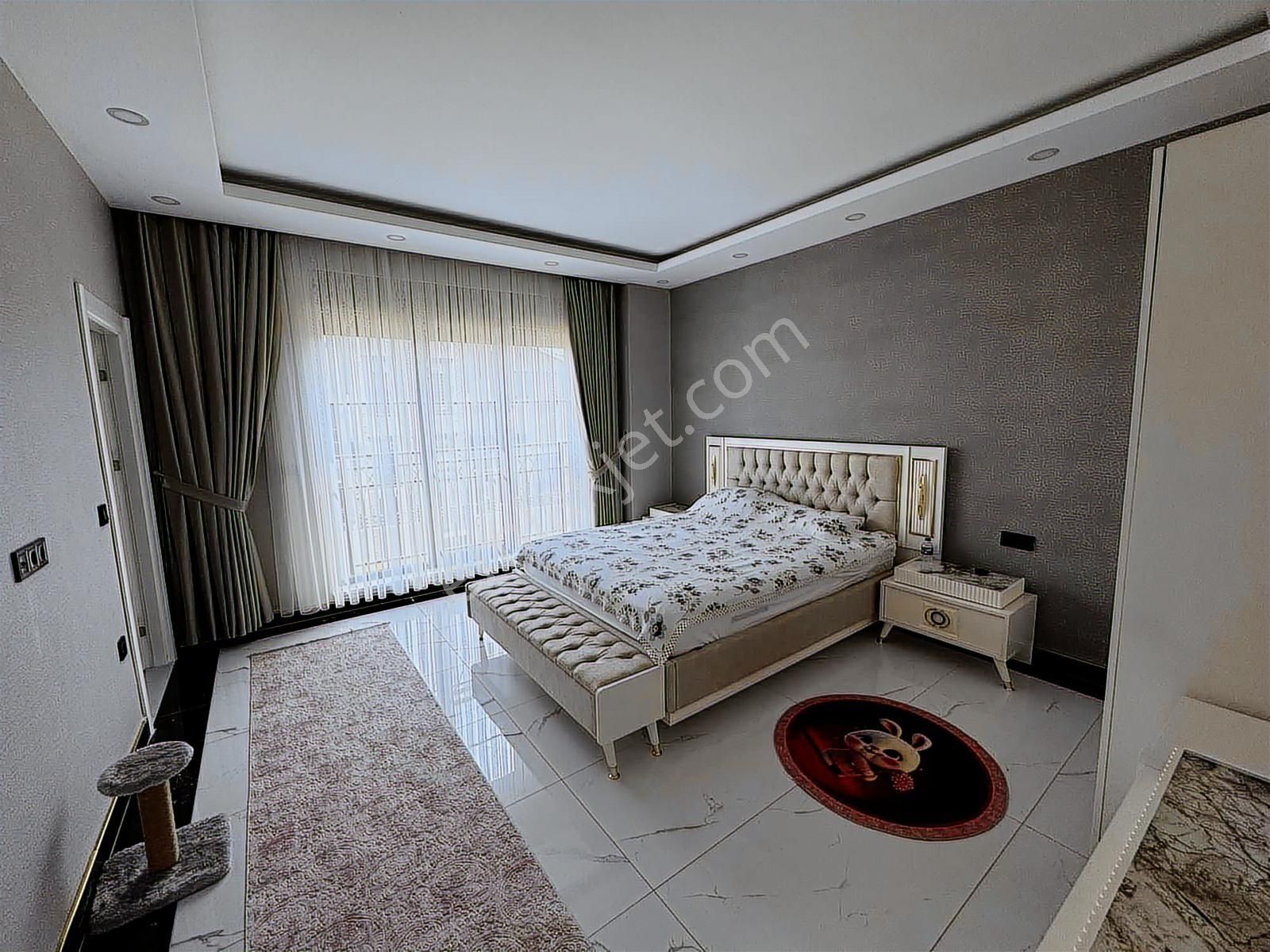 Antalya Belek Ultralüks 7+1 Eşyalı Satılık Villa Takasa Açık - Görsel 19