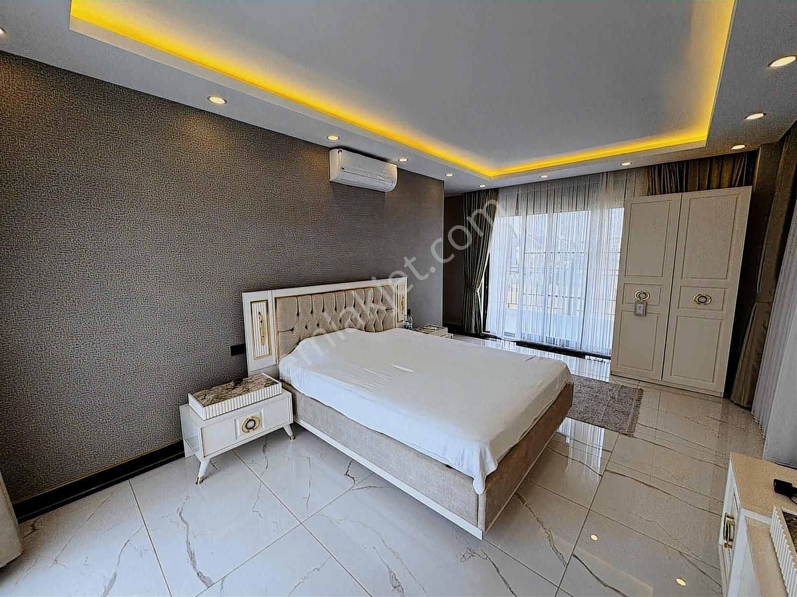 Antalya Belek Ultralüks 7+1 Eşyalı Satılık Villa Takasa Açık - Görsel 28