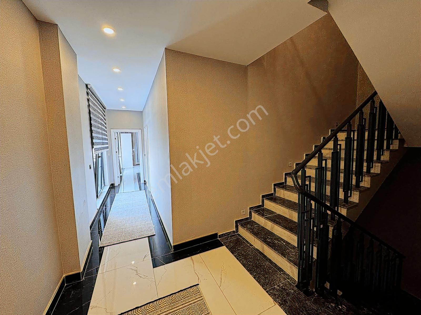 Antalya Belek Ultralüks 7+1 Eşyalı Satılık Villa - Görsel 31