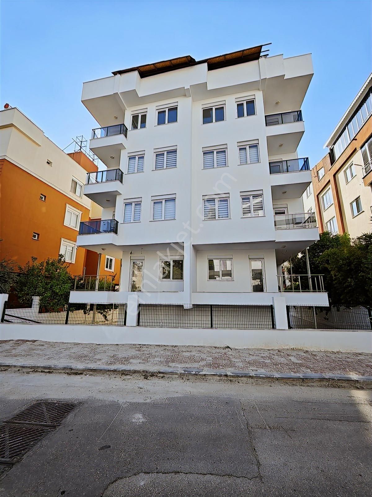 Kiralık 1+1 Sıfır Eşyalı Daire Konyaaltı Pınarbaşı Mahallesi - Görsel 5