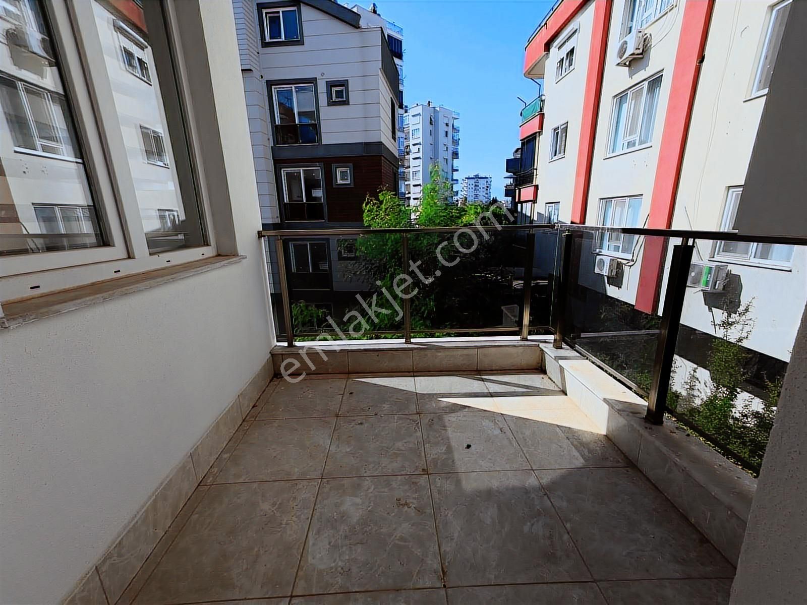 Kiralık 1+1 Sıfır Eşyalı Daire Konyaaltı Pınarbaşı Mahallesi - Görsel 3