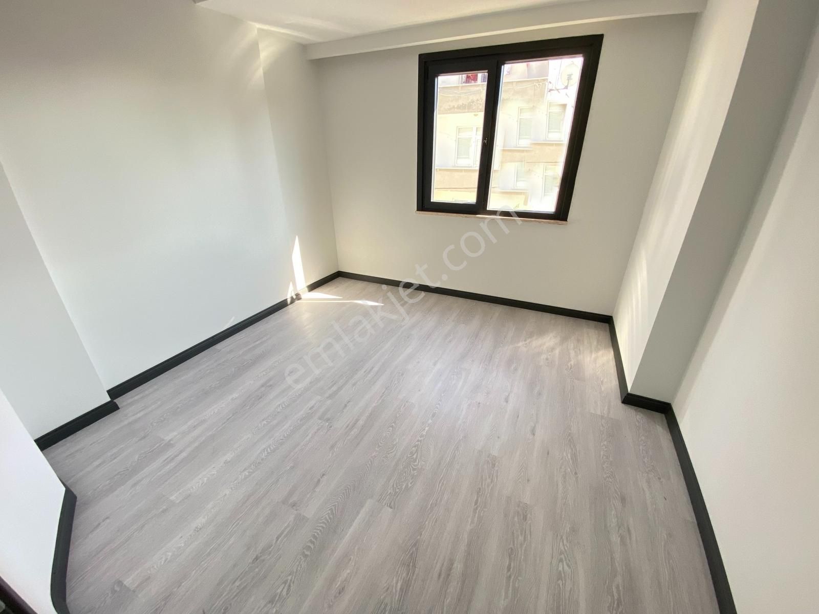Focus'tan Metro Ve E-5 Yakın,sıfır,iskanlı,geniş,a.otoparklı,3+1 - Görsel 11