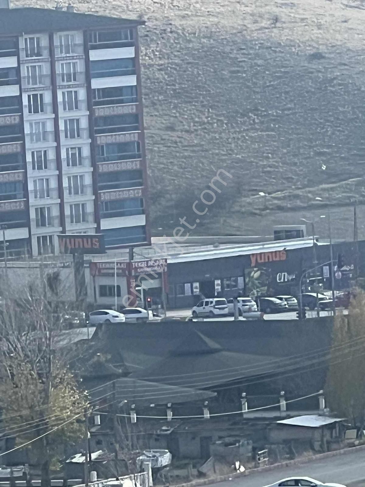 Kuzey Emlaktan Yakacık Bulvarında Ara Kat Acil Satılık Daire - Görsel 24