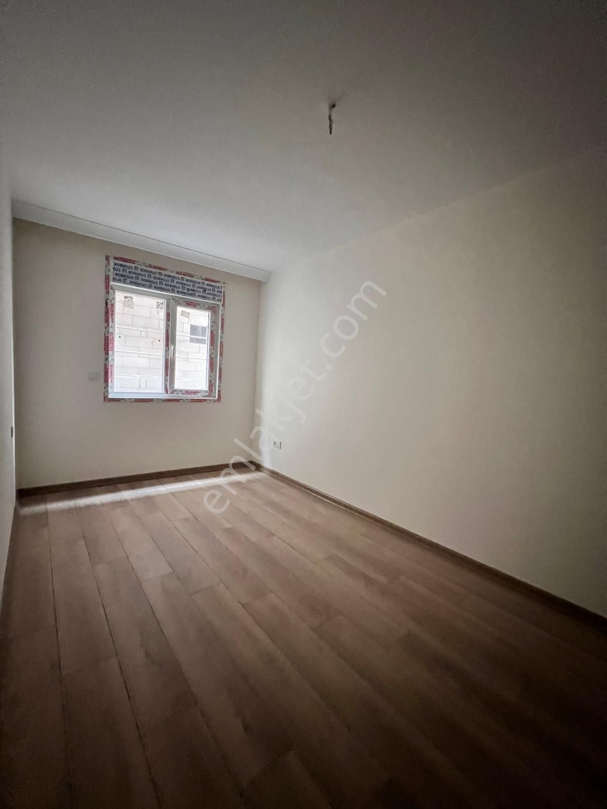 Küçükyalı'da Marmaraya Yakın Lüks Ve Geniş 2+1 - Görsel 2