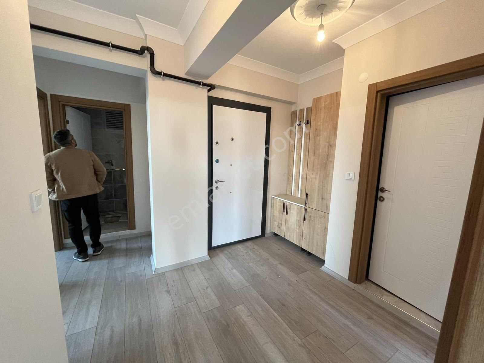 Tuğradan Bulvara Cephe İskanlı Sıfır 2+1 Satılık Daireler - Görsel 14