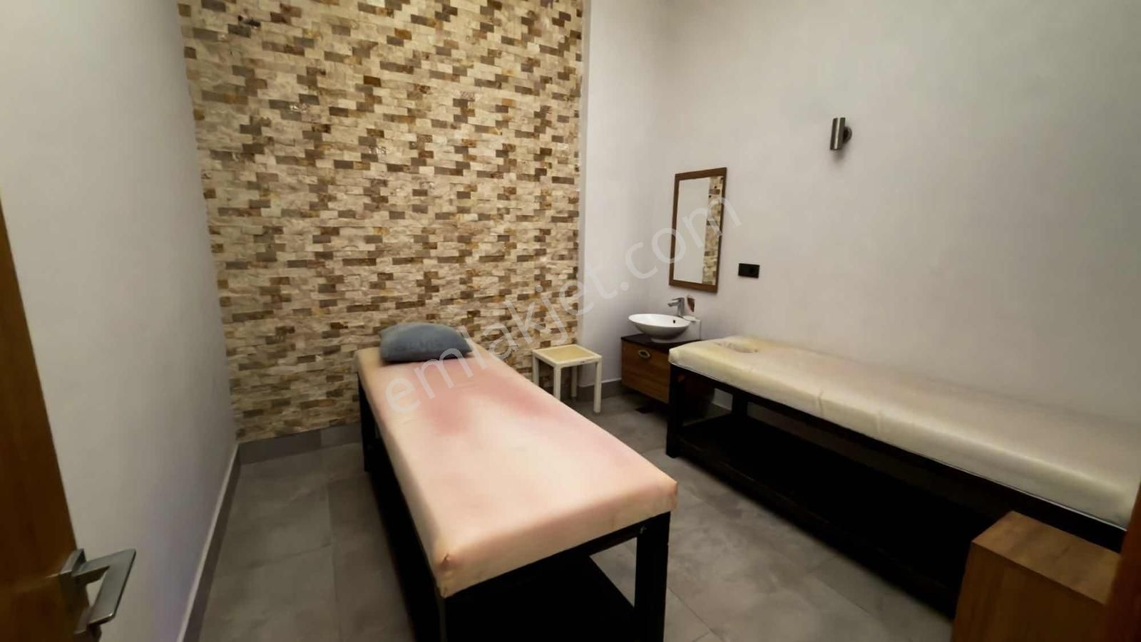 Alanya Tosmur'da Aktiviteli Sitede Satılık Ayrı Mutfak 2+1 Daire - Görsel 29