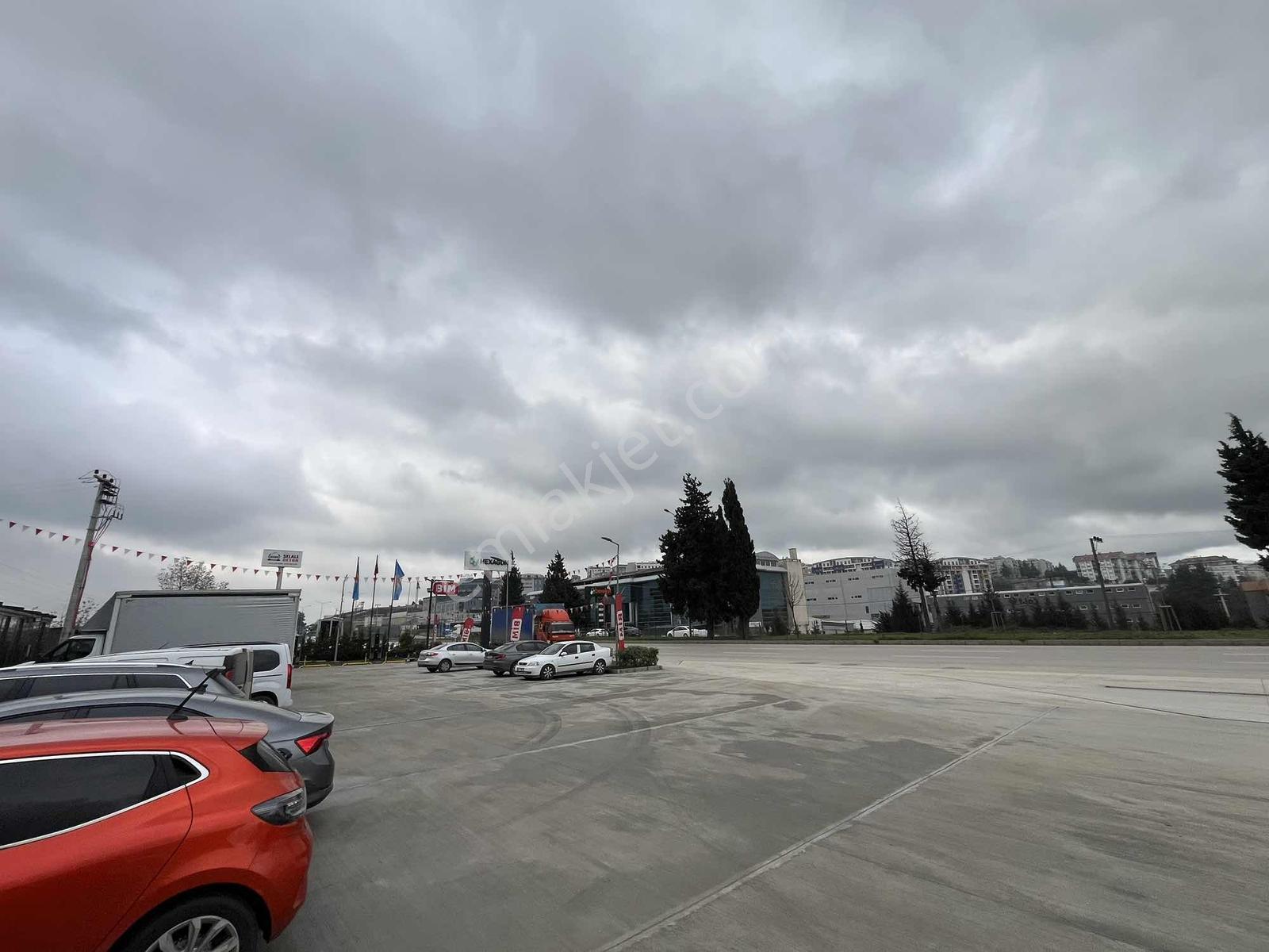 İzmir Yolu Üzerinde Geniş Otopark Alanına Sahip Kiralık Ofis - Görsel 7