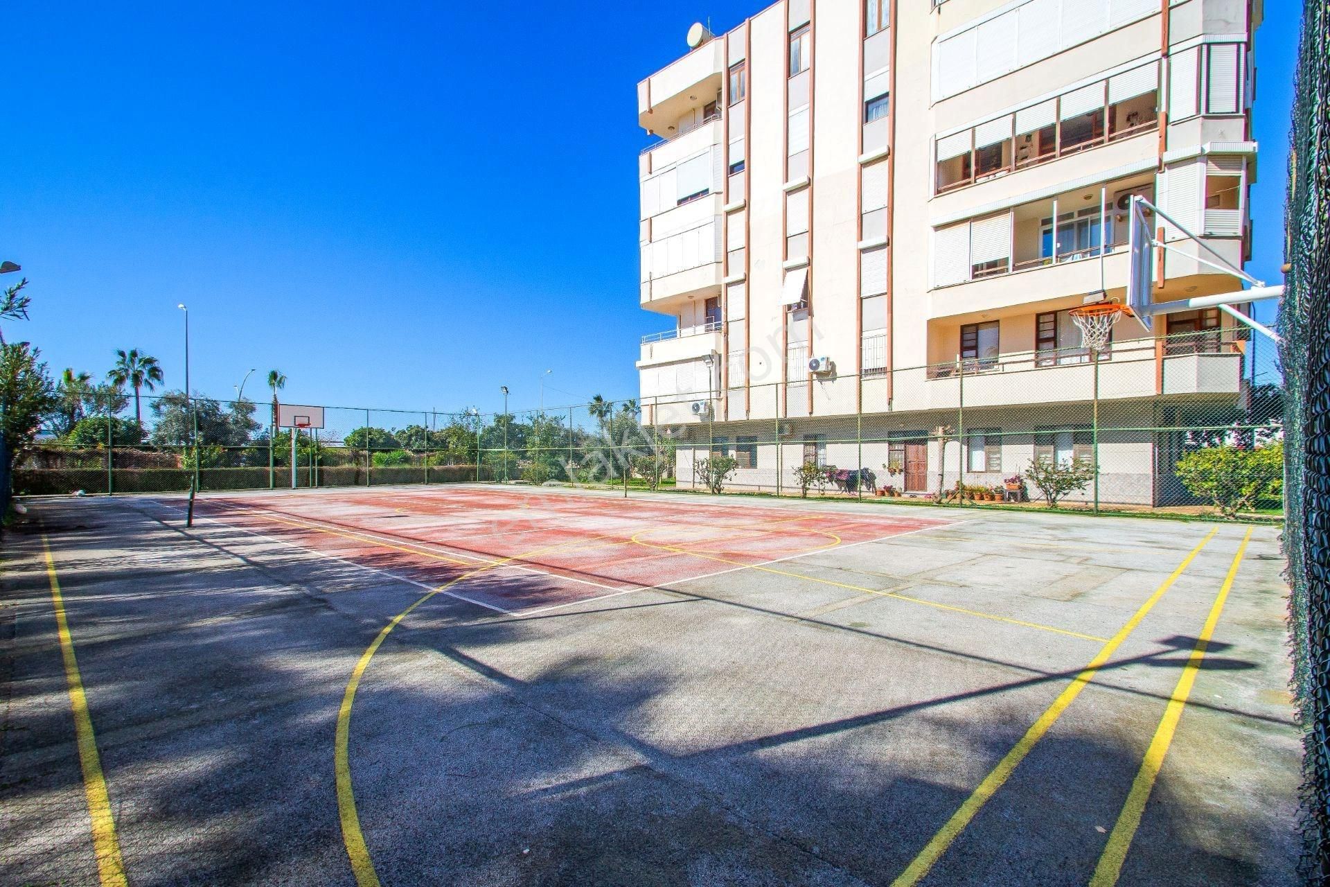 Alanya / Oba İkamete Uygun Denize Sıfır 3+1 Daire - Görsel 28