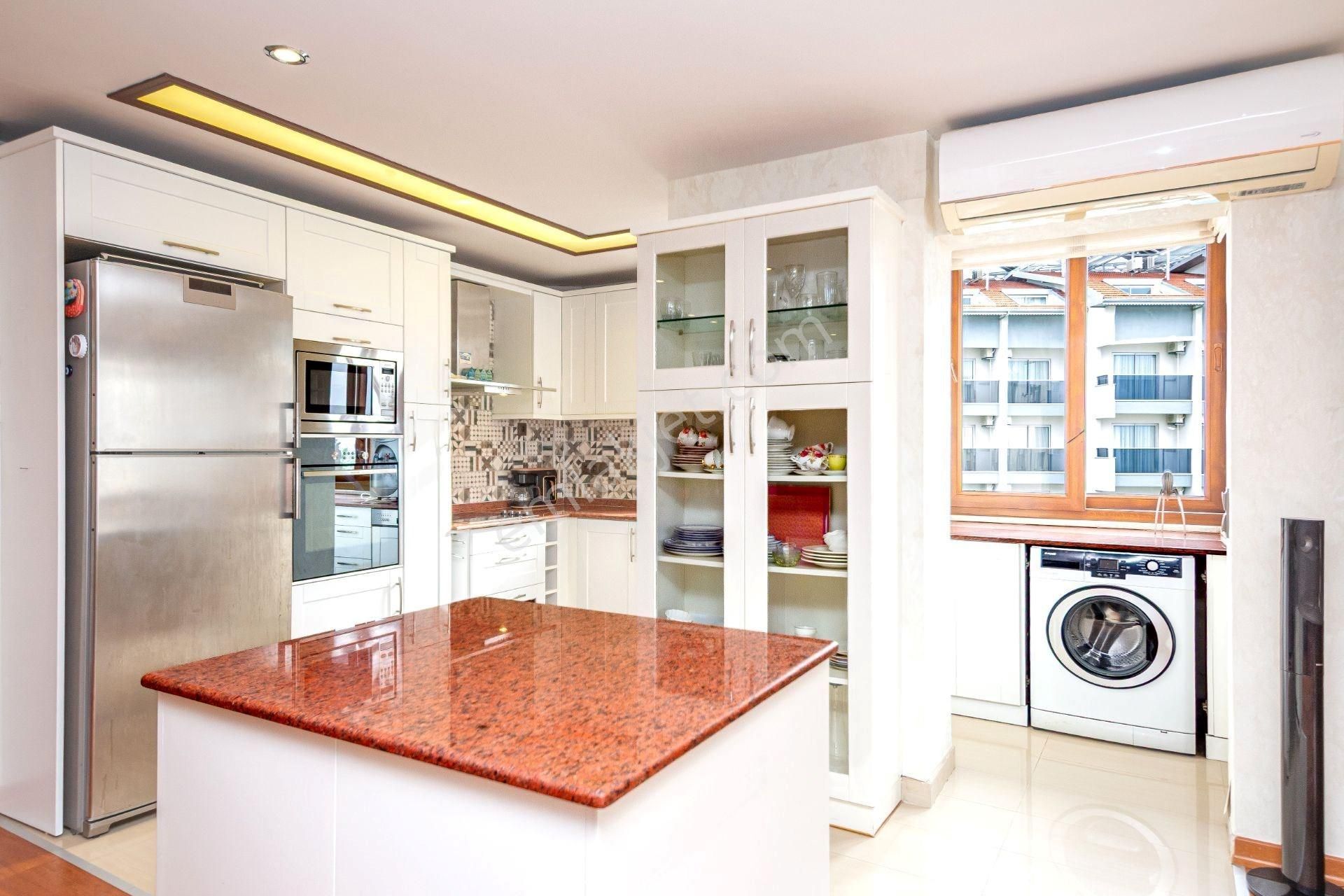 Alanya / Oba İkamete Uygun Denize Sıfır 3+1 Daire - Görsel 7