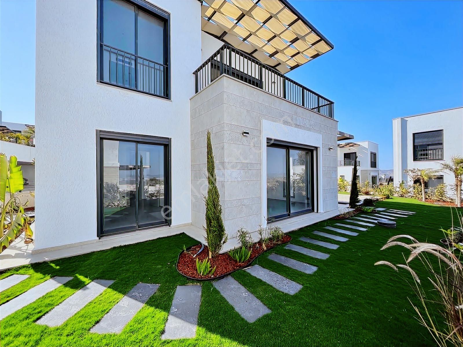 Bodrum Ortakentte Doğa & Deniz Manzaralı Özel Havuzlu 3+1 Villa - Görsel 16