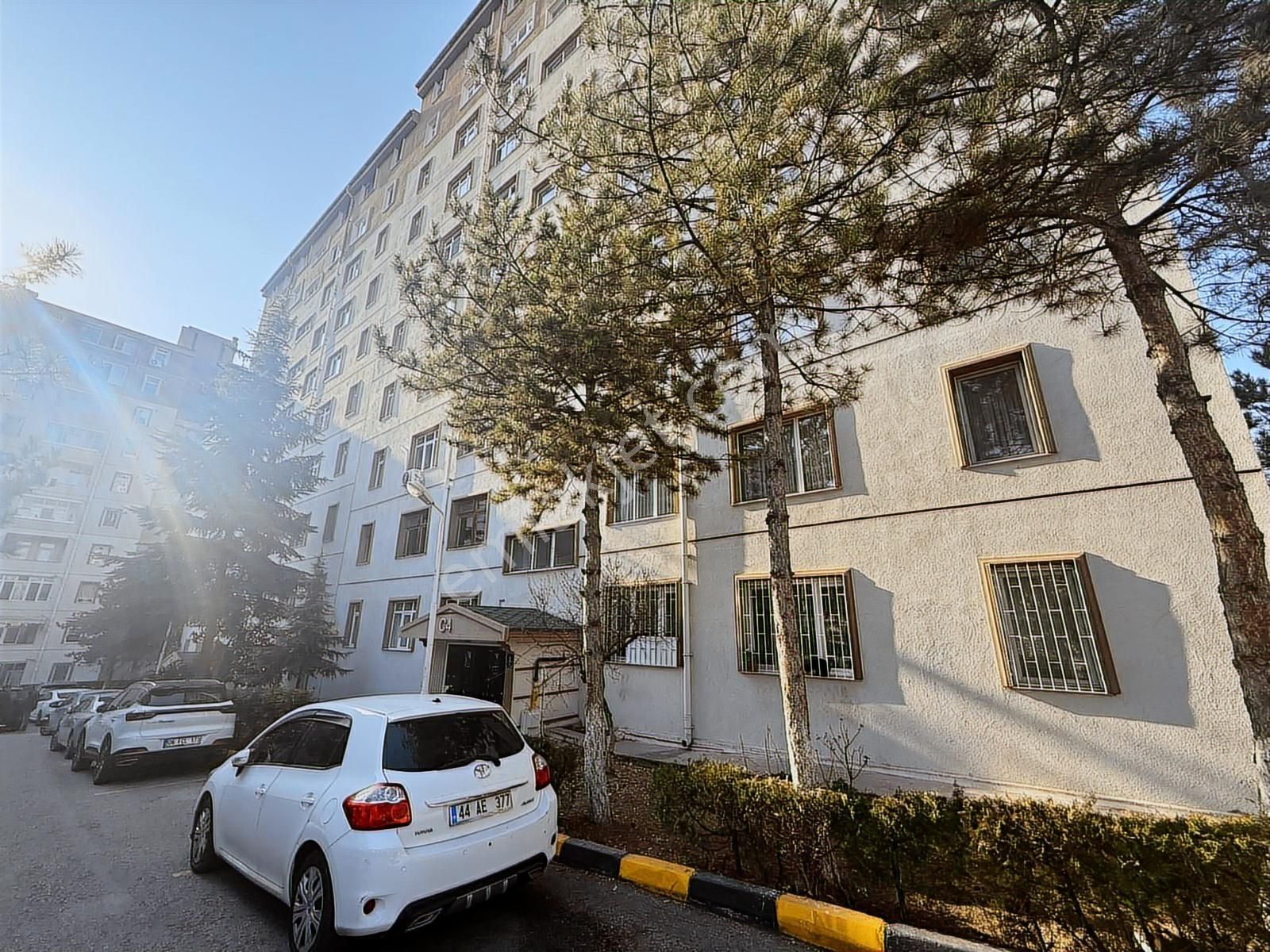 Rıza Acar'dan Batıkent Metro Yanı Güzelevler Sitesinde Y. Giriş - Görsel 31