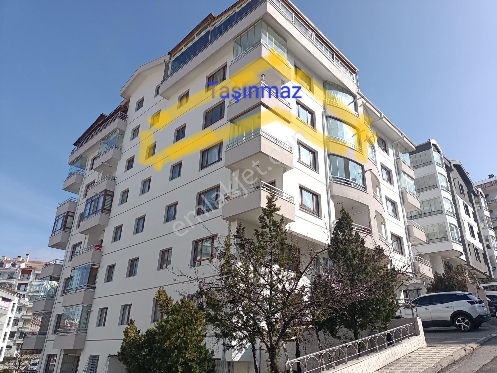 Emaks'tan/akpınar 849'da/ahmet Yesevi Cad.yakını/manzaralı/3+1