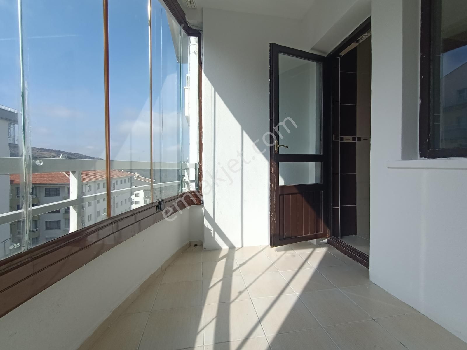 Emaks'tan/akpınar 849'da/ahmet Yesevi Cad.yakını/manzaralı/3+1 - Görsel 15