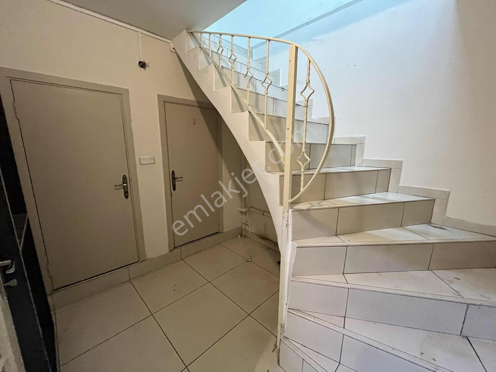 Hasırcıbaşı Caddesinde Vitrin Değeri Yüksek 325 M² Mağaza - Görsel 21