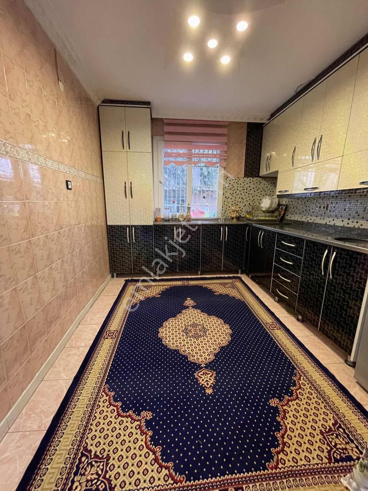 Kozanyolu`na~yürüme~mesafesinde~2+1~k.mutfak~bahçeli~müstakil - Görsel 18