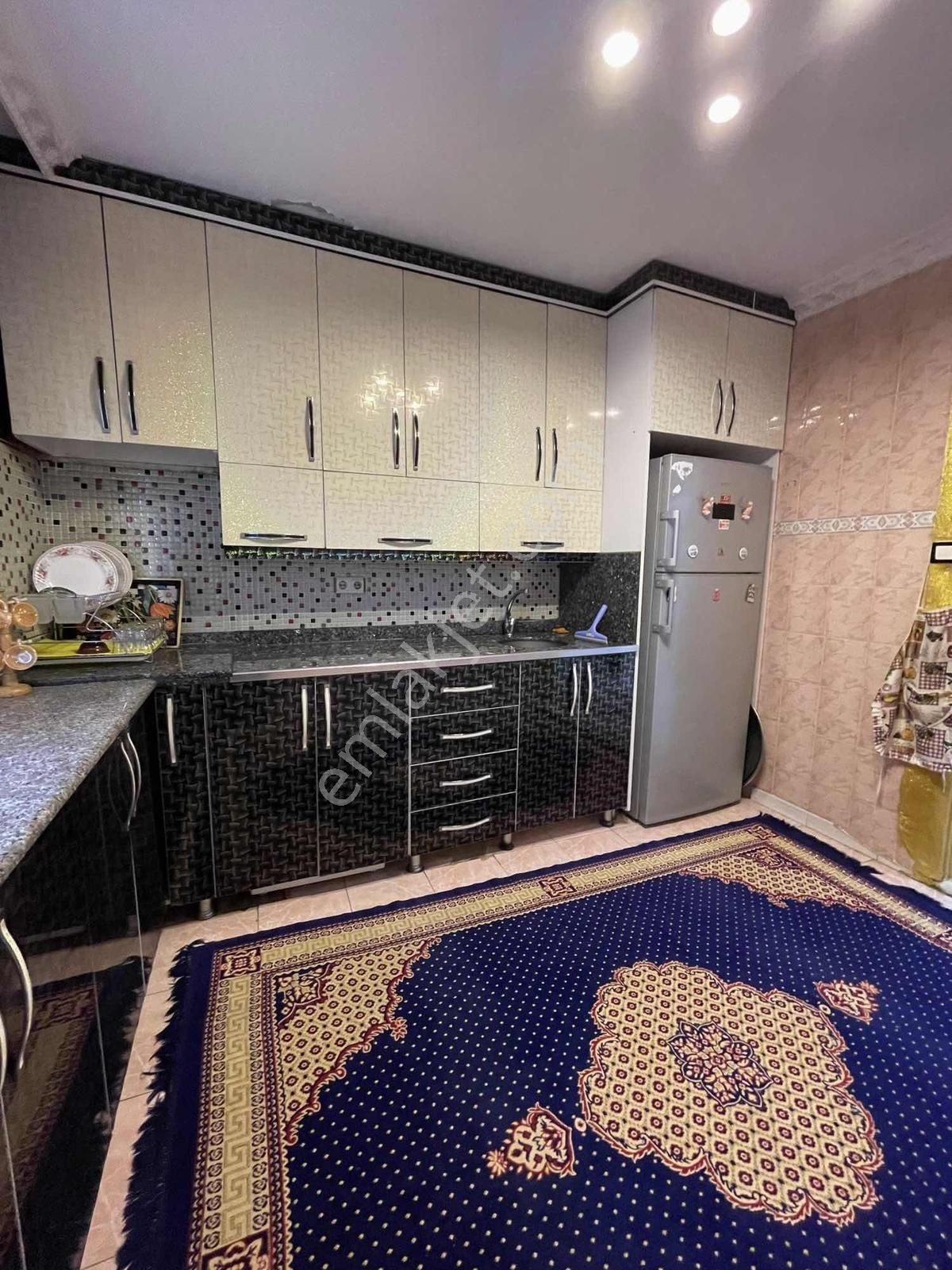 Kozanyolu`na~yürüme~mesafesinde~2+1~k.mutfak~bahçeli~müstakil - Görsel 19