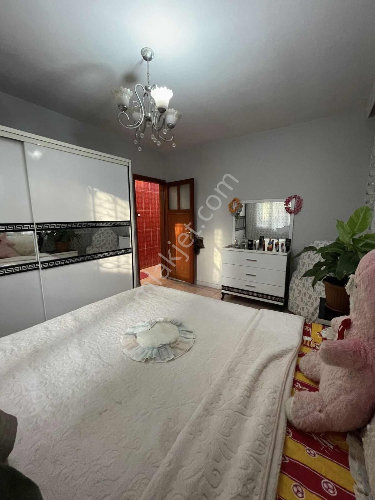 Kozanyolu`na~yürüme~mesafesinde~2+1~k.mutfak~bahçeli~müstakil - Görsel 7