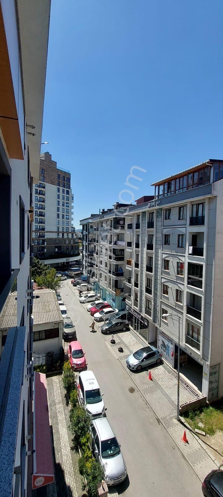 Samandıra Merkezde Metro Life Komşu 3+1 Lüx Arakat Daire - Görsel 2