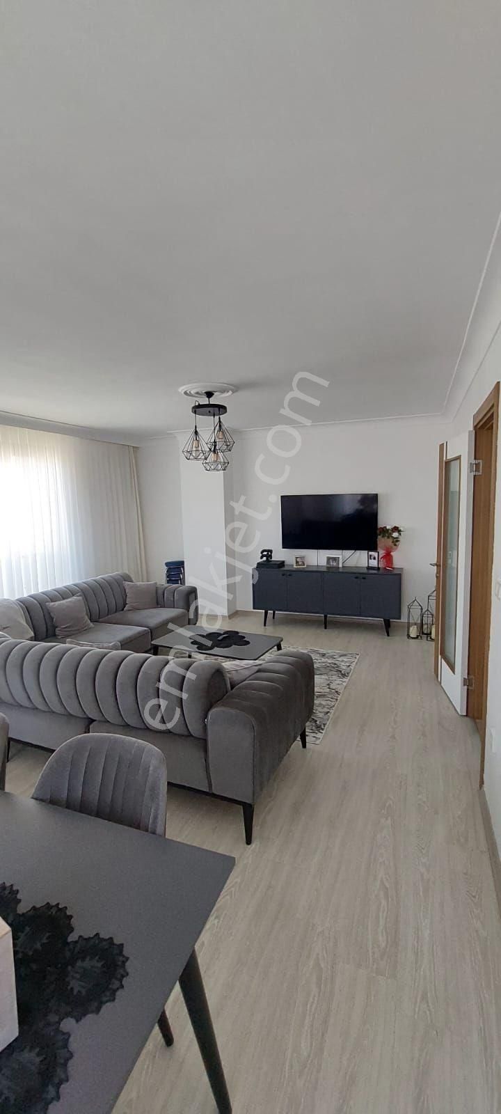 Samandıra Merkezde Metro Life Komşu 3+1 Lüx Arakat Daire - Görsel 15