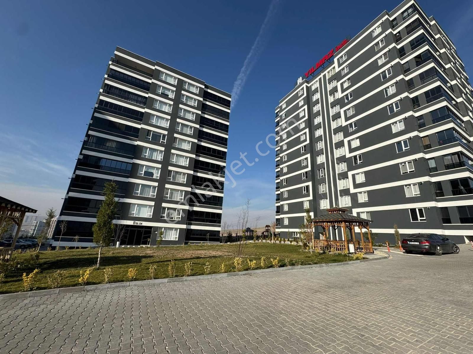 Törekent Mahallesinde Katta Site Dairesi 3+1 Ful Yapılı