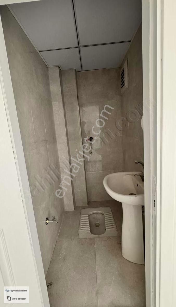 [egm Gayrimenkul] Ulusal Egemenlik Bulvarı Üzeri 2+1 Geniş Daire - Görsel 15