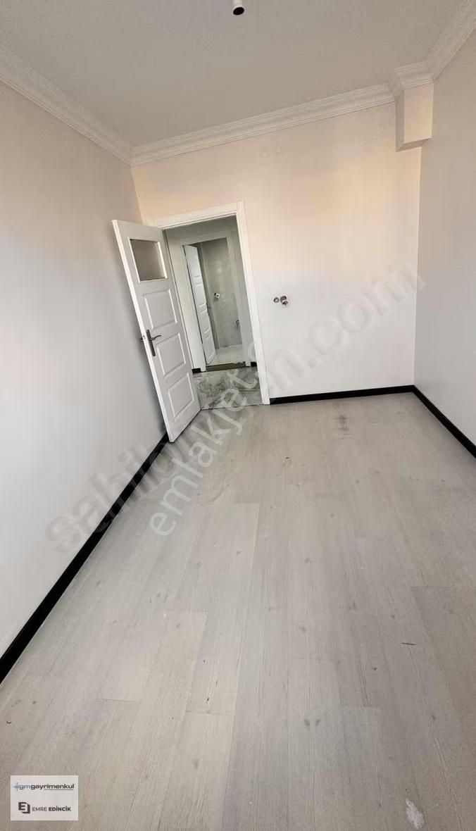 [egm Gayrimenkul] Ulusal Egemenlik Bulvarı Üzeri 2+1 Geniş Daire - Görsel 7
