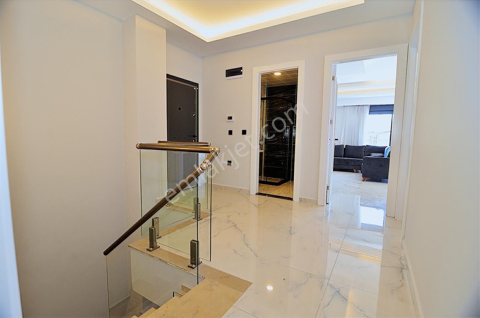 Alanya Oba Mahallesi Kiralık Full Eşyalı 3+1 Dubleks Daire - Görsel 27