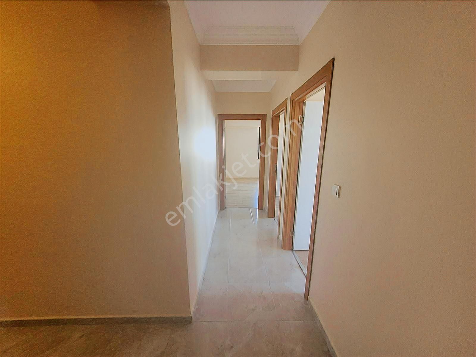 Son Hafta Demrikapı Evlerinde Boş Arakat 4+1 Satılık Daire - Görsel 13