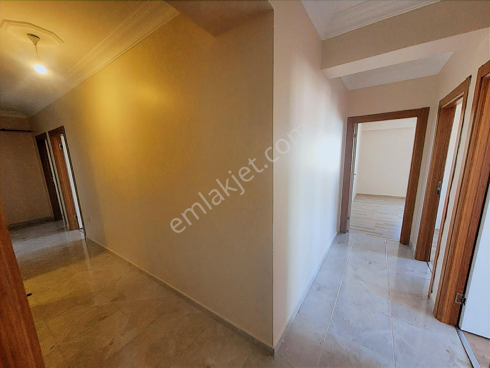 Son Hafta Demrikapı Evlerinde Boş Arakat 4+1 Satılık Daire - Görsel 14