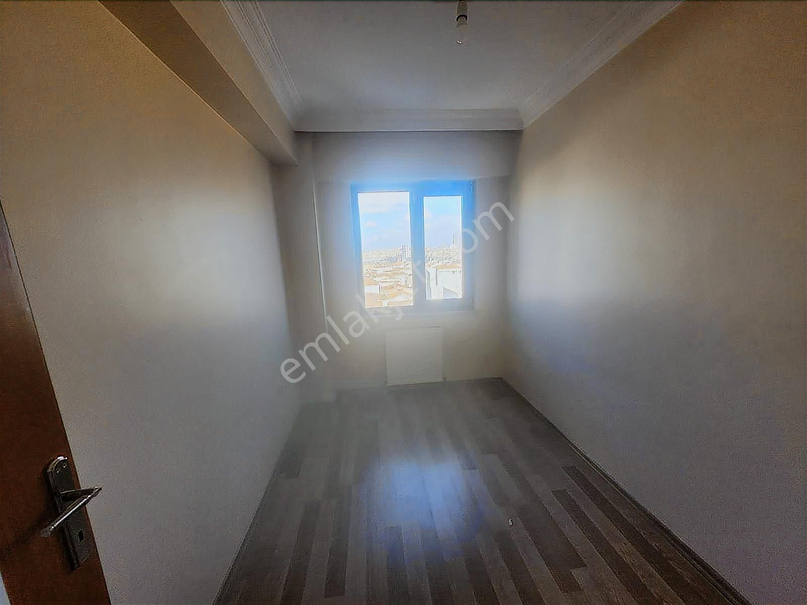 Son Hafta Demrikapı Evlerinde Boş Arakat 4+1 Satılık Daire - Görsel 25