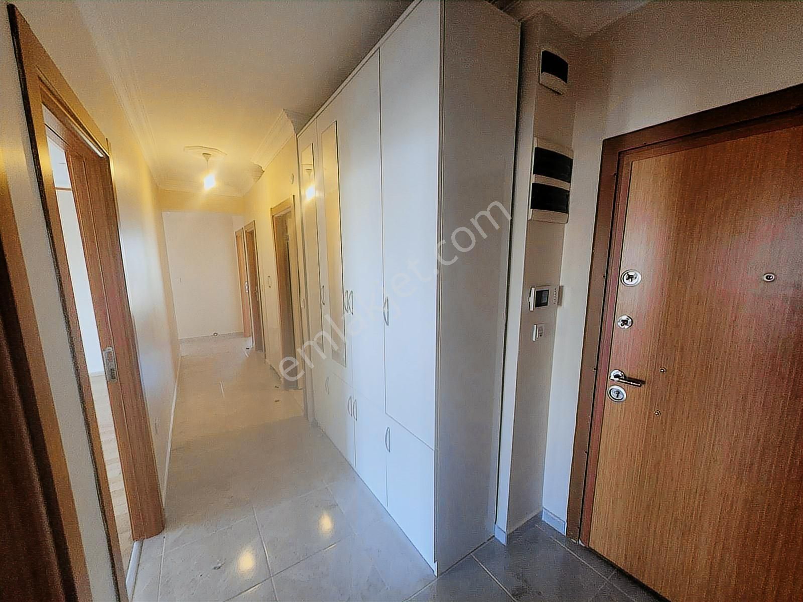 Son Hafta Demrikapı Evlerinde Boş Arakat 4+1 Satılık Daire - Görsel 7