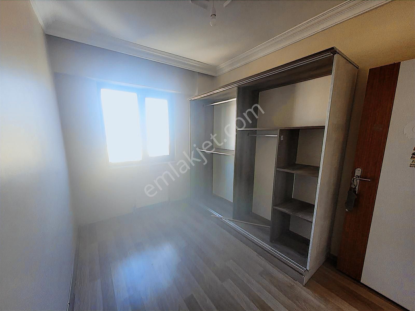 Son Hafta Demrikapı Evlerinde Boş Arakat 4+1 Satılık Daire - Görsel 27