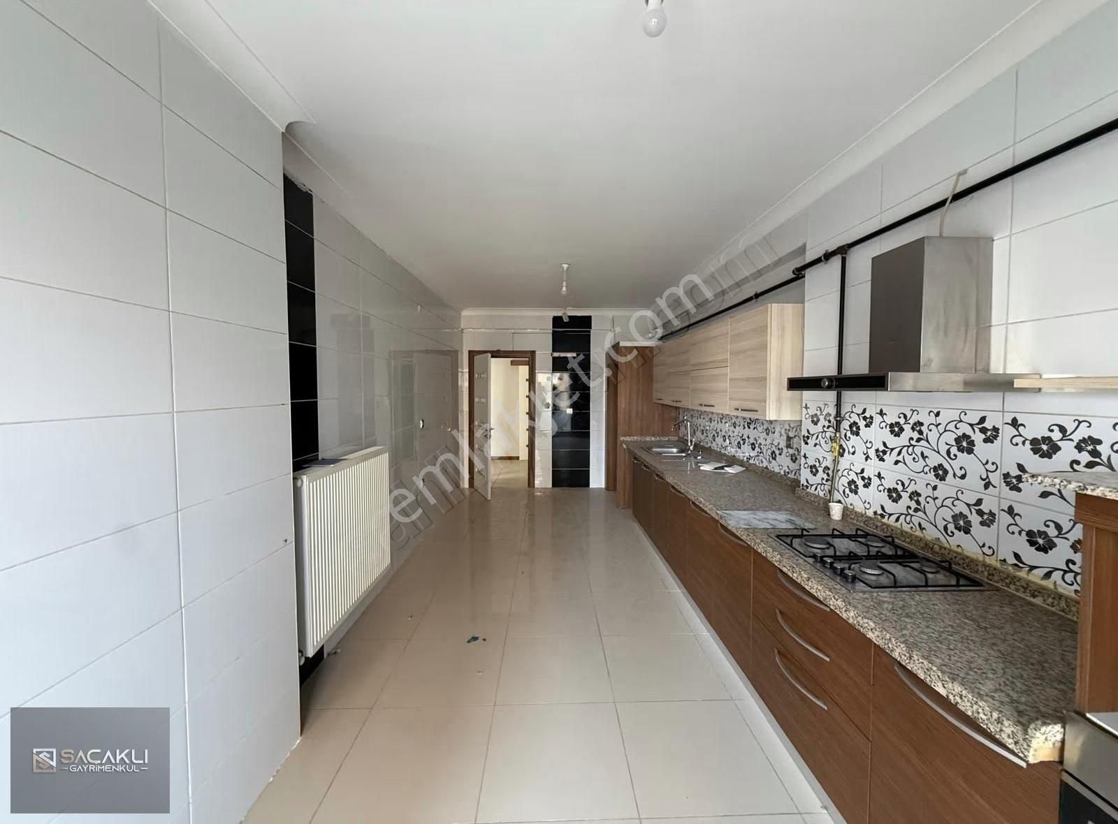 Kadir Saçaklı'dan 4+1site İçinde Kiralık Daire - Görsel 5
