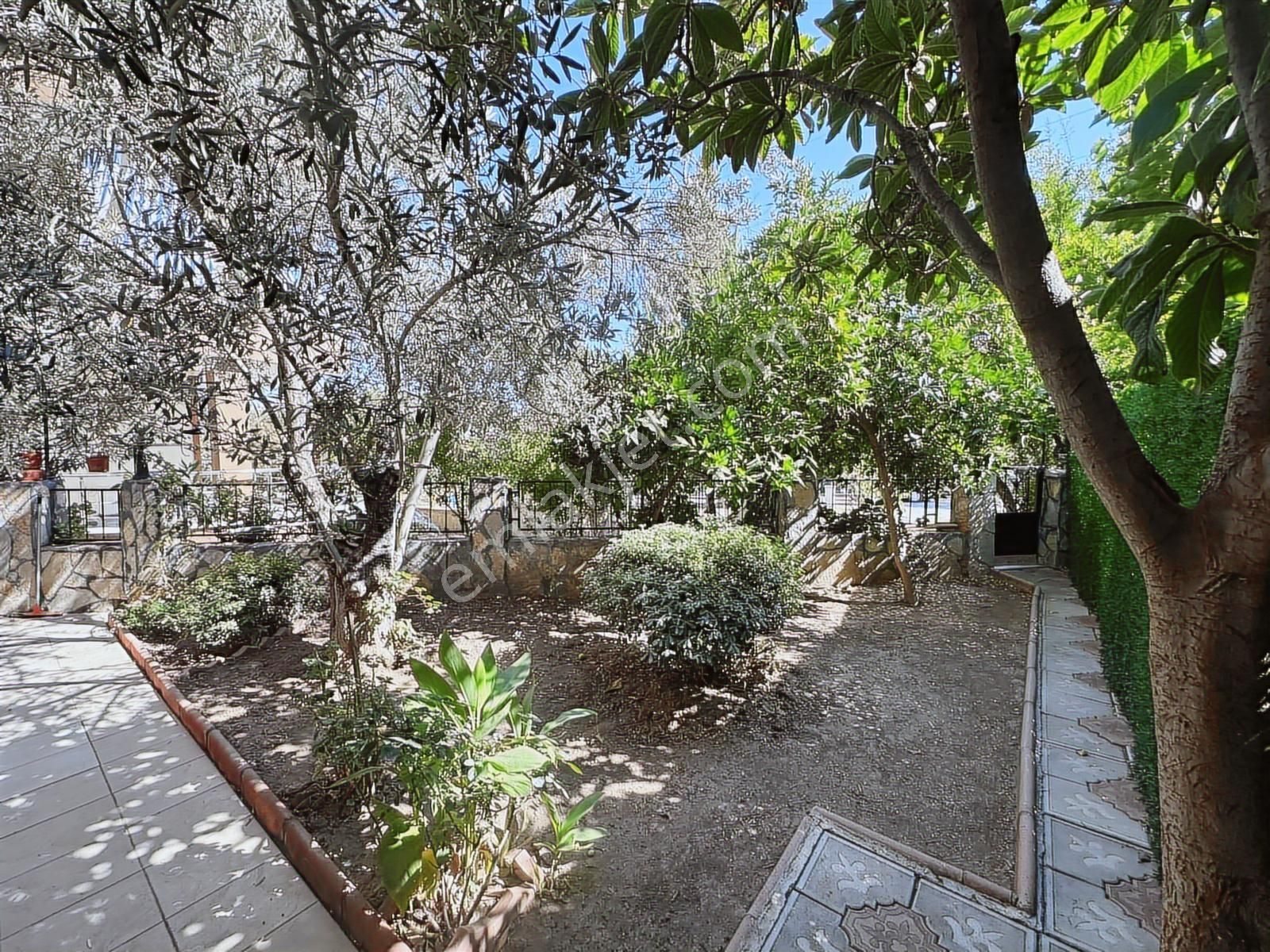 Çanakkale Küçükkuyuda Site İçinde Bahçeli Satılık Villa - Görsel 35