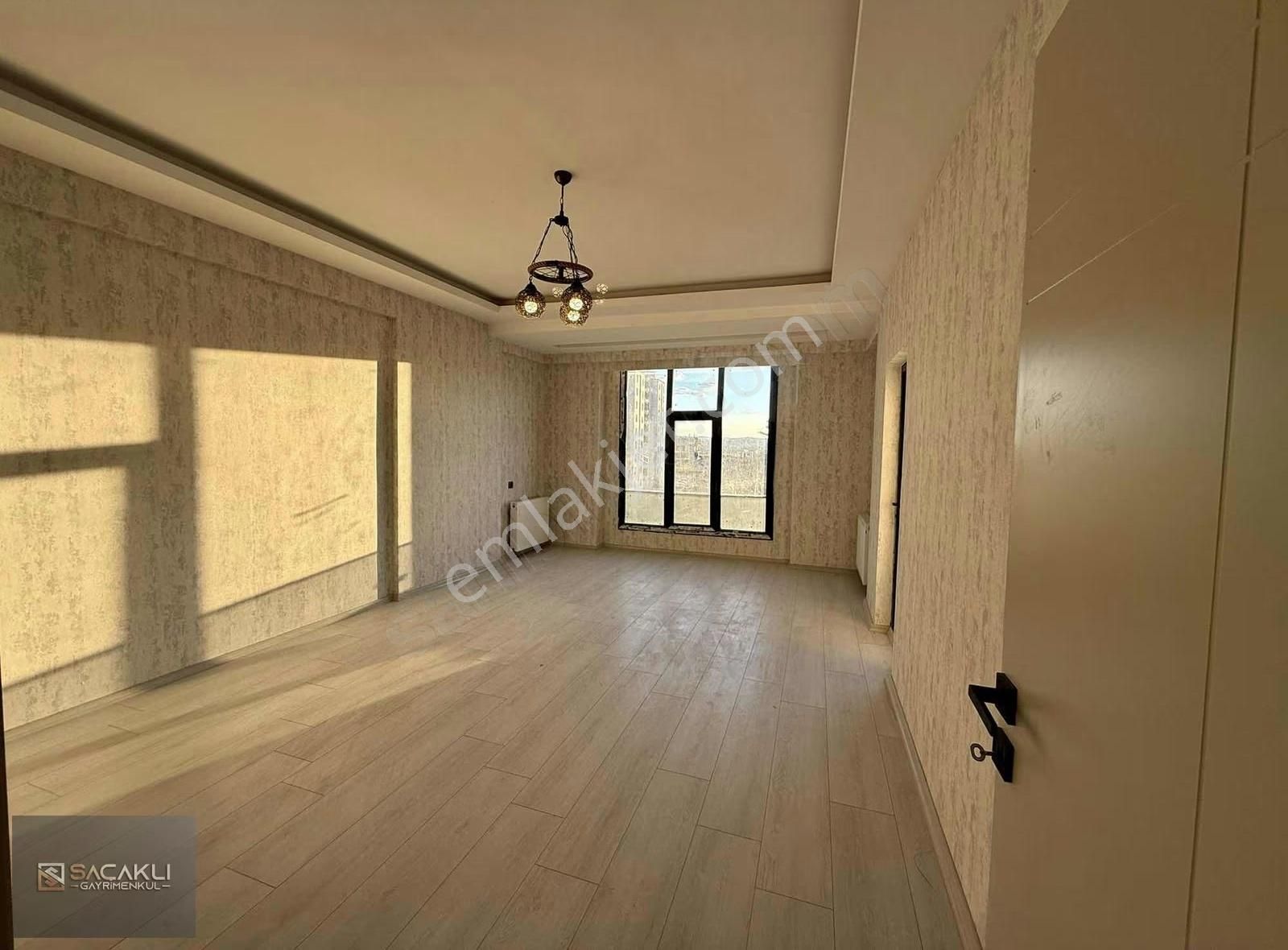 Kadir Saçaklıdan Mehmetçikte Lüx 4+0 - Görsel 28