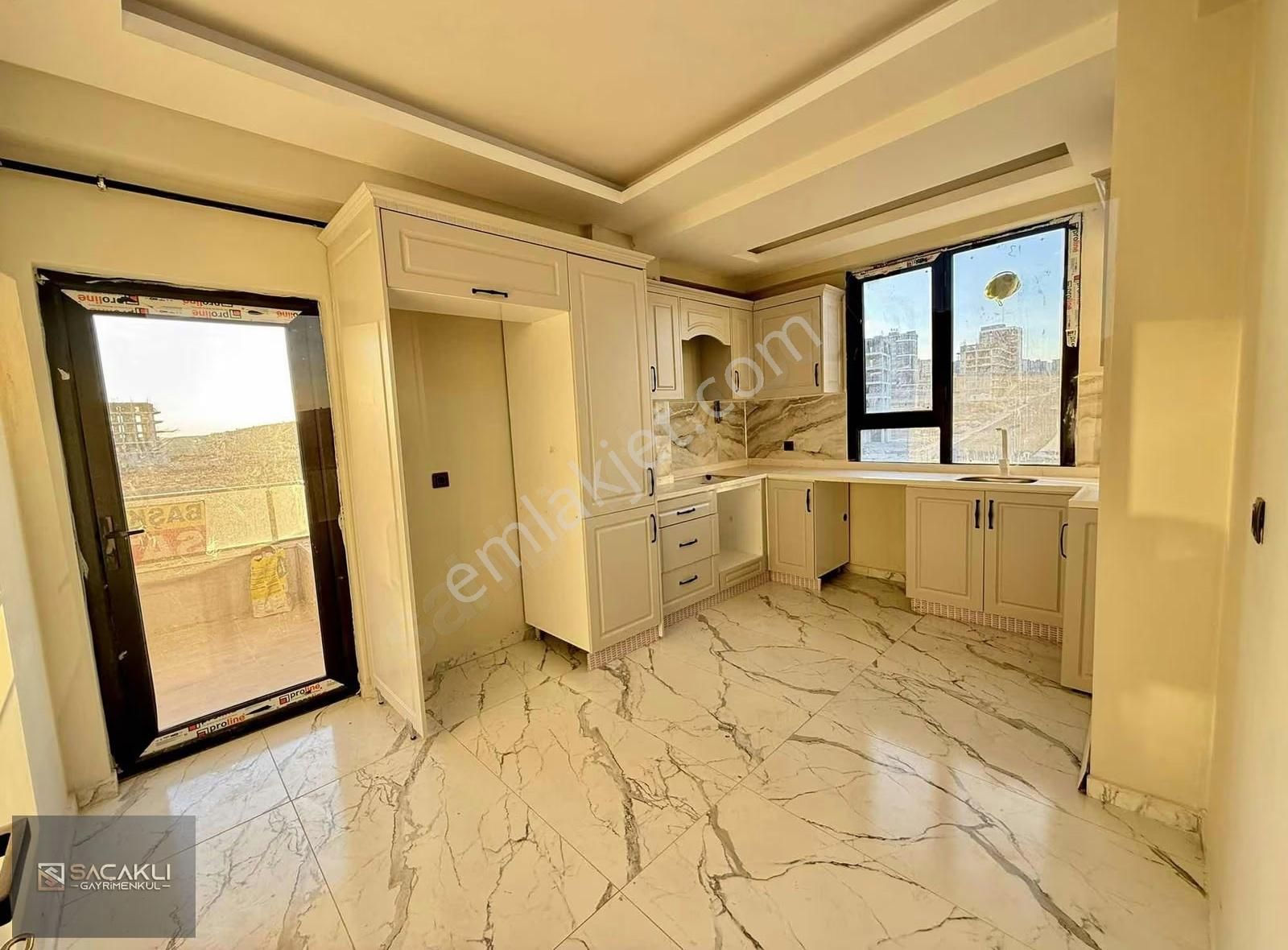 Kadir Saçaklıdan Mehmetçikte Lüx 4+0 - Görsel 12