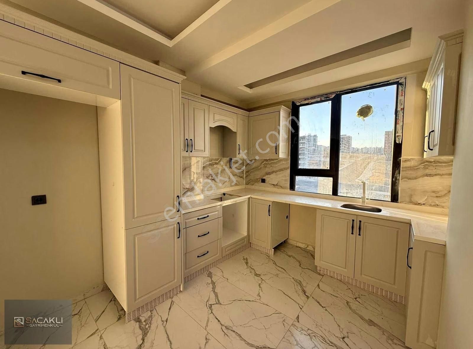 Kadir Saçaklıdan Mehmetçikte Lüx 4+0 - Görsel 6