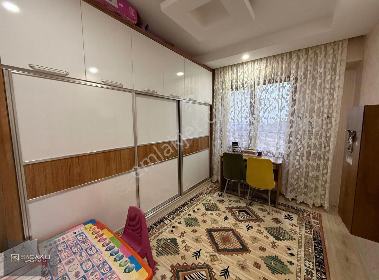 Kadir Saçaklı'dan 4+1 Daire Karaköprü Karşıyaka Merkez - Görsel 18
