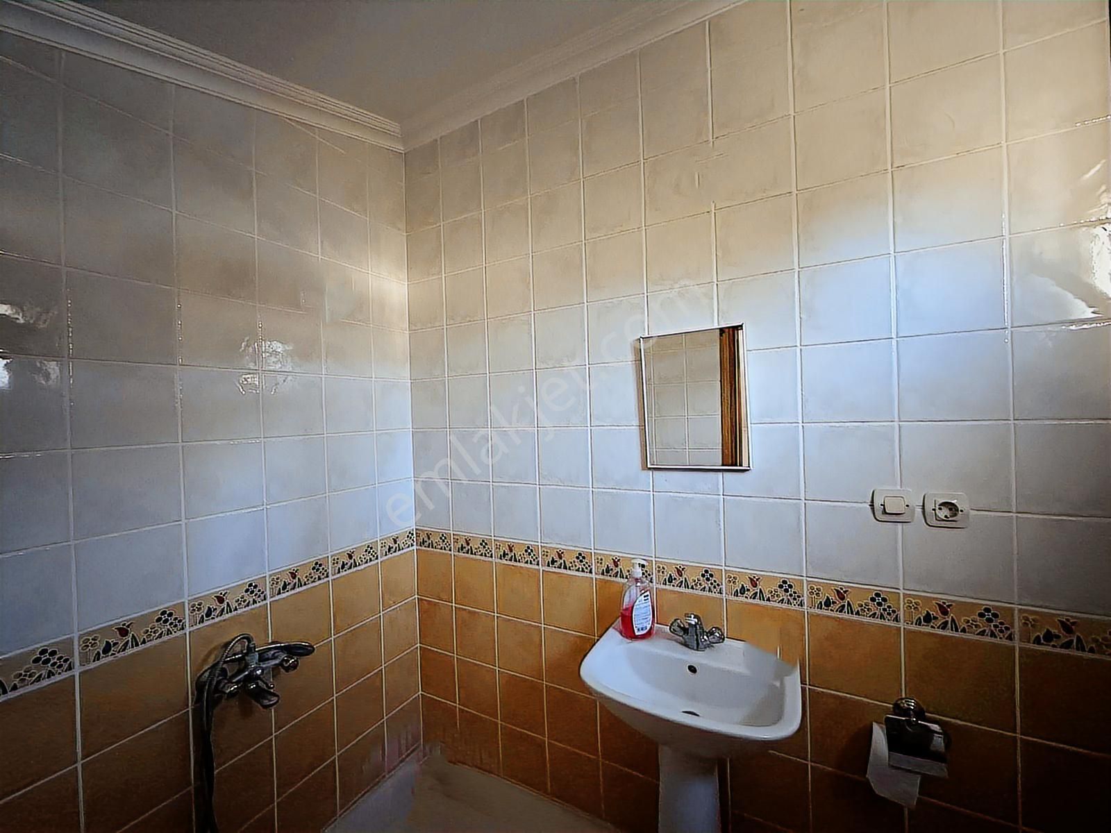 Çanakkale Küçükkuyuda Site İçinde Bahçeli Satılık Villa - Görsel 27