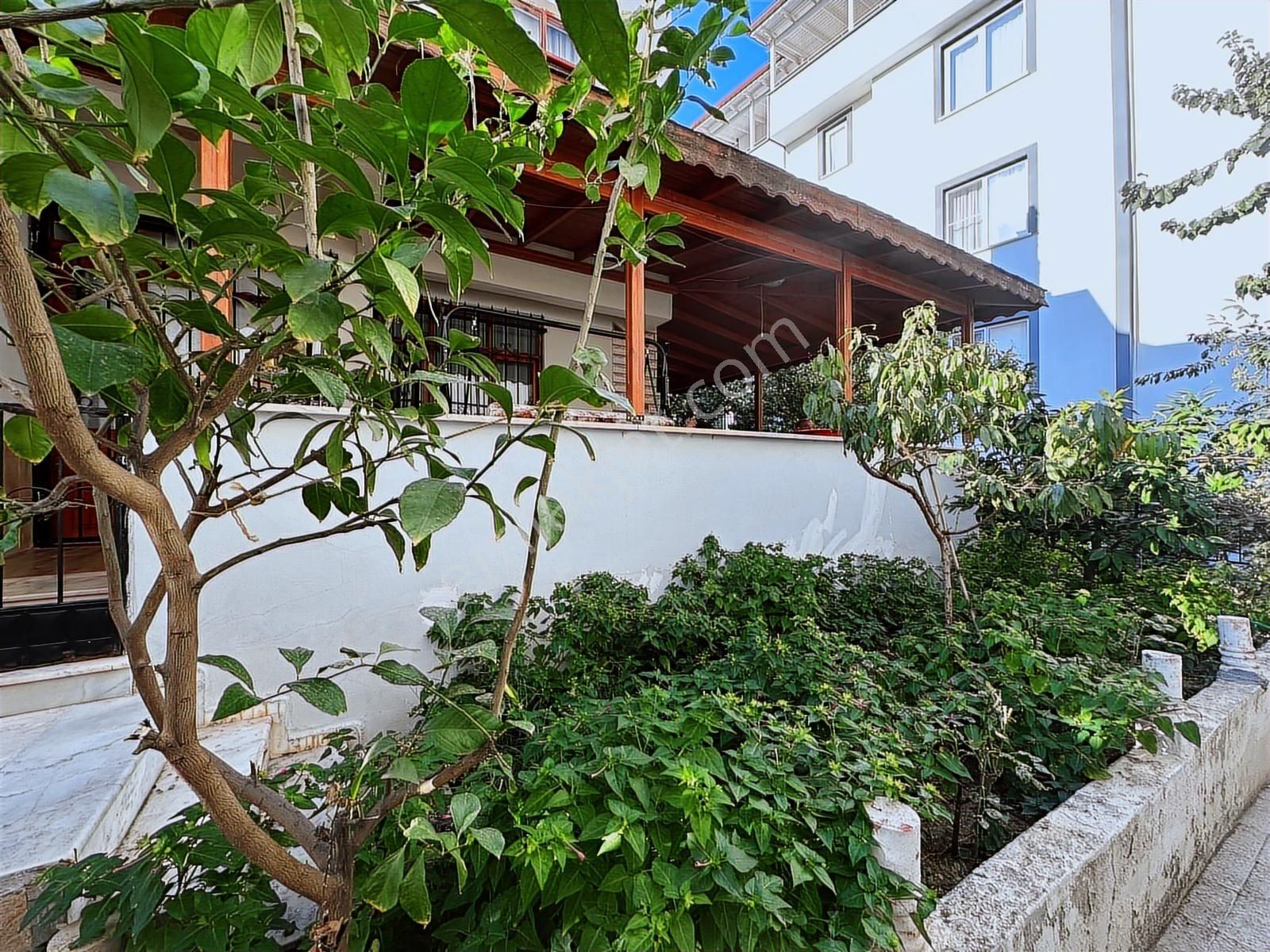 Çanakkale Küçükkuyuda Site İçinde Bahçeli Satılık Villa - Görsel 2