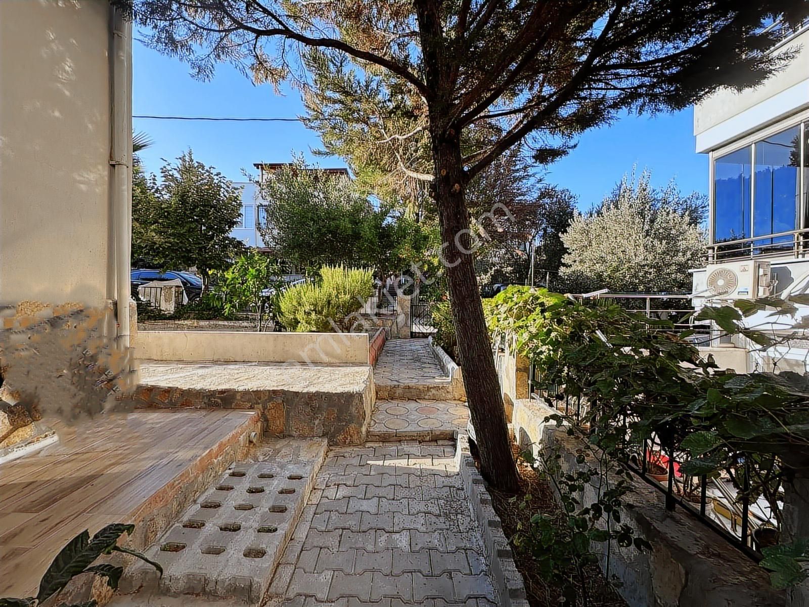 Çanakkale Küçükkuyuda Site İçinde Bahçeli Satılık Villa - Görsel 20