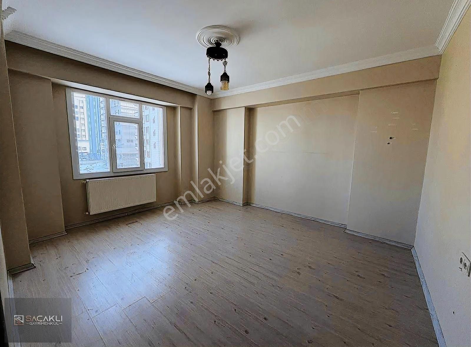 Kadir Saçaklıdan ,şehrin Prestijli Lokasyonunda, 4+1 Daire - Görsel 3