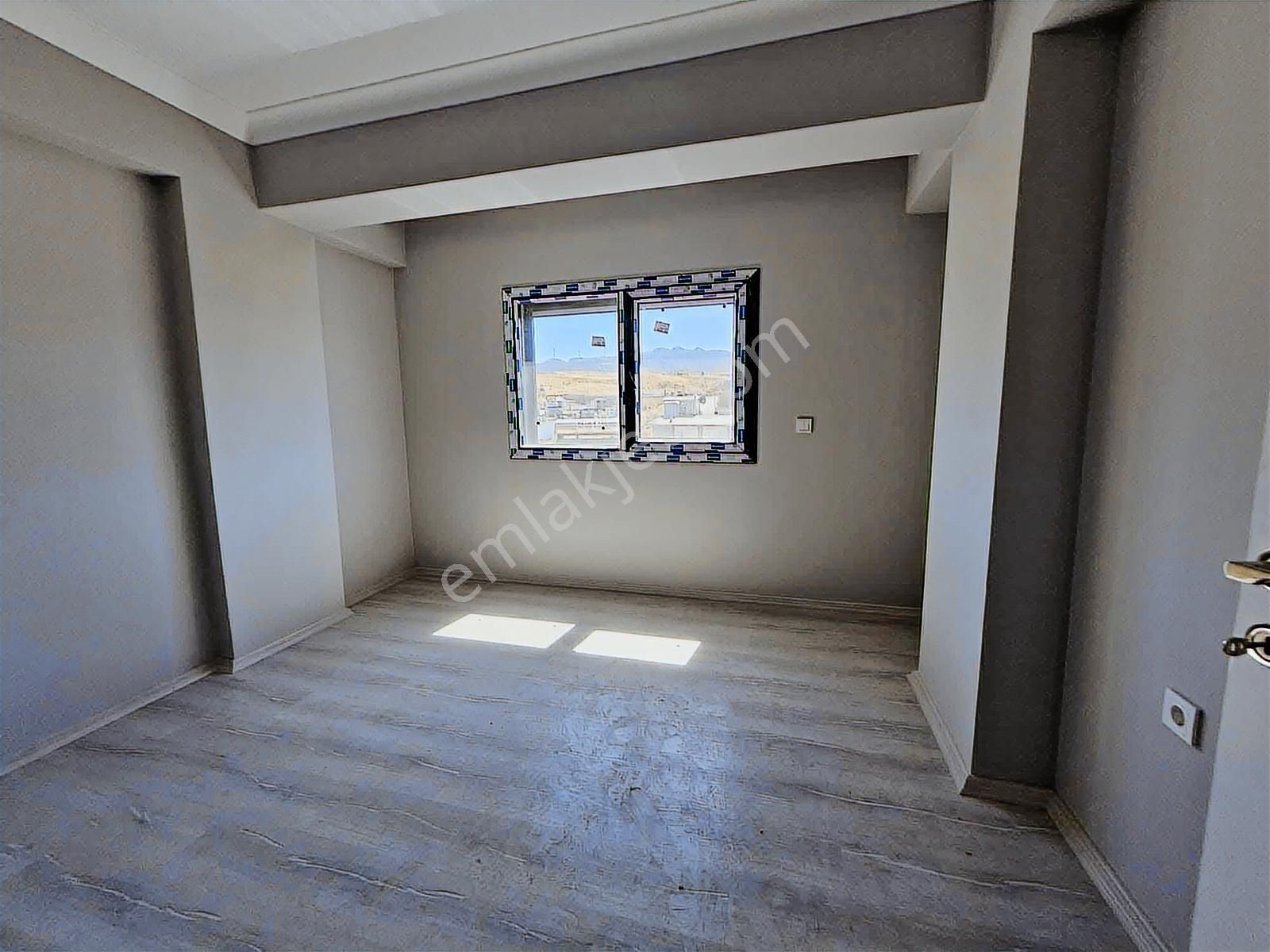 İzmir Menemen Devlet Hastanesi Karşısı Kiralık 1+1 Cb Ph - Görsel 6