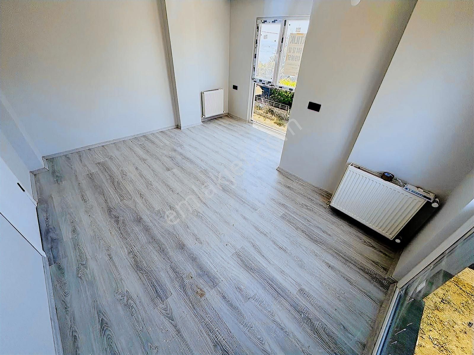 Menyap'tan Lebi Derya Deniz Manzaralı Geniş Bahçeli 3+1 Villa - Görsel 17