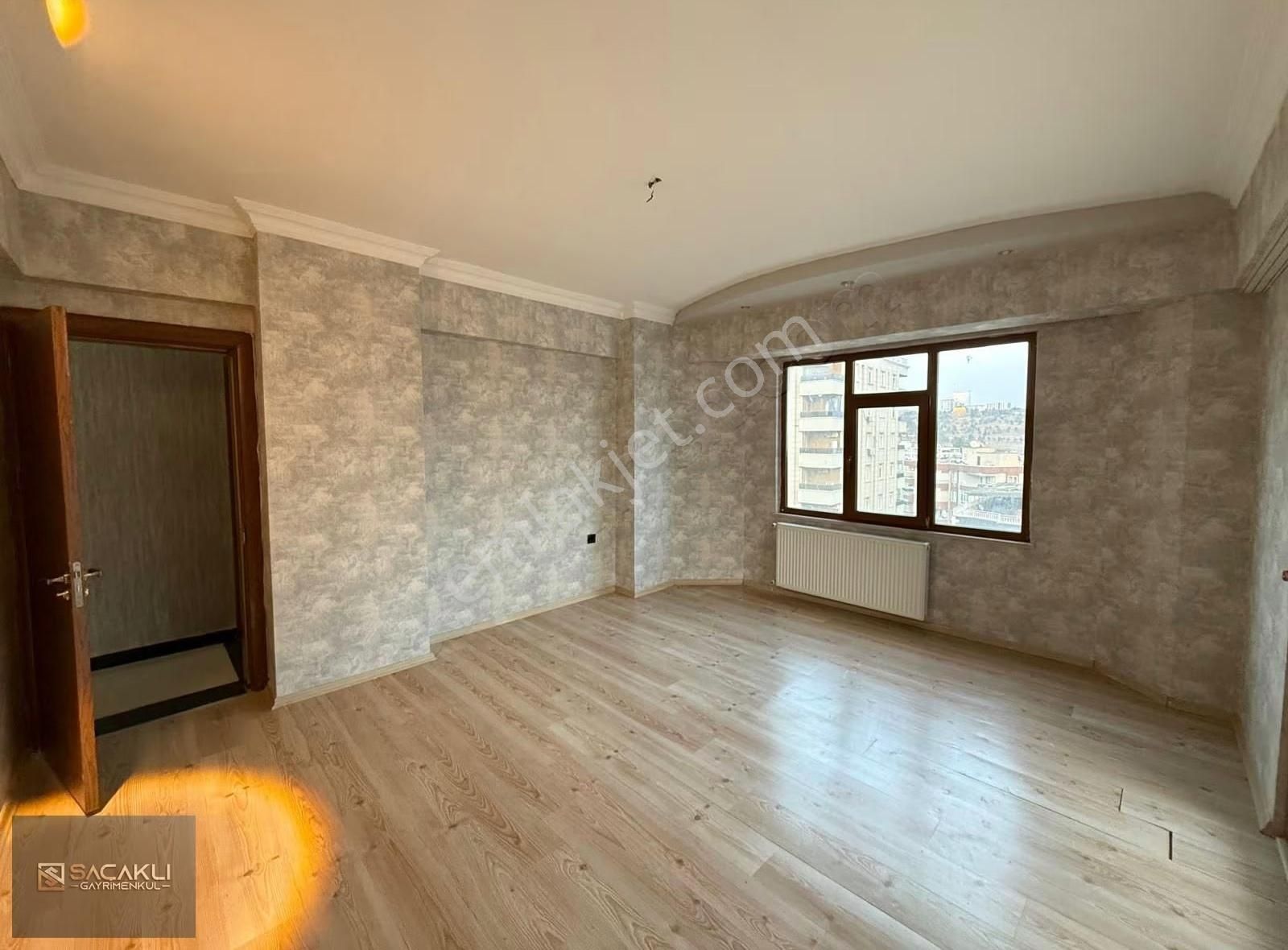 Kadir Saçaklı'dan Karaköprü Merkez Satılık 5 Oda - Görsel 10