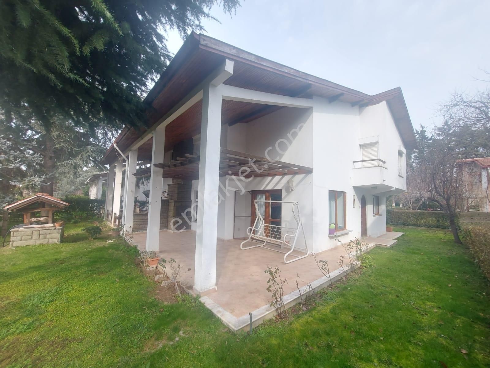 Denize Sıfır Tatil Sitesinde Bahçeli Dubleks 3+1 Yazlık Villa - Görsel 19